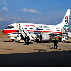 琼海博鳌机场货运航空快运业稳步发展的原因是什么？